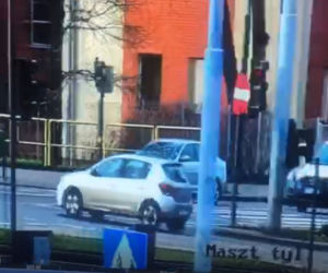 Jazda bez prawa jazdy i na czerwonym świetle. Policja wzięła pod lupę kierowców