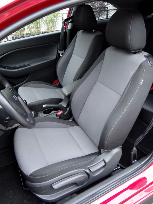 Hyundai i20 Coupe 1.4 MPI Premium