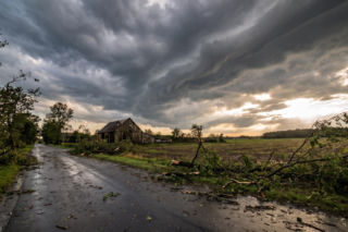 Front burzowy nad Wielkopolską. Zobacz skalę zniszczeń w regionie