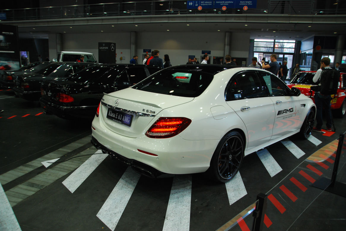 Stoisko Mercedesa - Targi Poznań Motor Show 2017