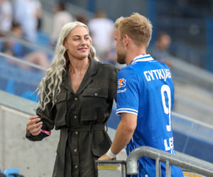 Christian Gytkjaer - król strzelców dostał buziaka