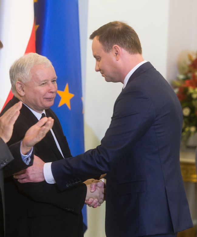 Tajny plan Kaczyńskiego: stan wyjątkowy by zatrzymać Trzaskowskiego