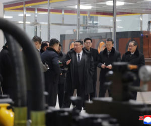 Kim Dzong Un znów grozi atomem. System wrogów załamie sę natychmiast