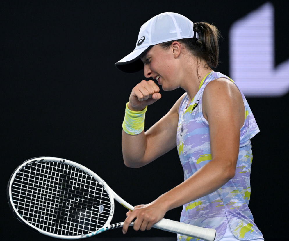 Iga Świątek po raz pierwszy w ćwierćfinale Australian Open! Pokonała Soranę Cirsteę 