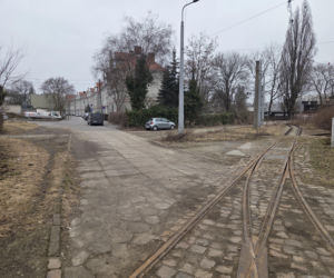 8 lat bez tramwajów na Babiej Wsi. Torowisko w ruinie!