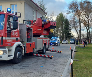 Próbna ewakuacja w zamojskim rolniczaku