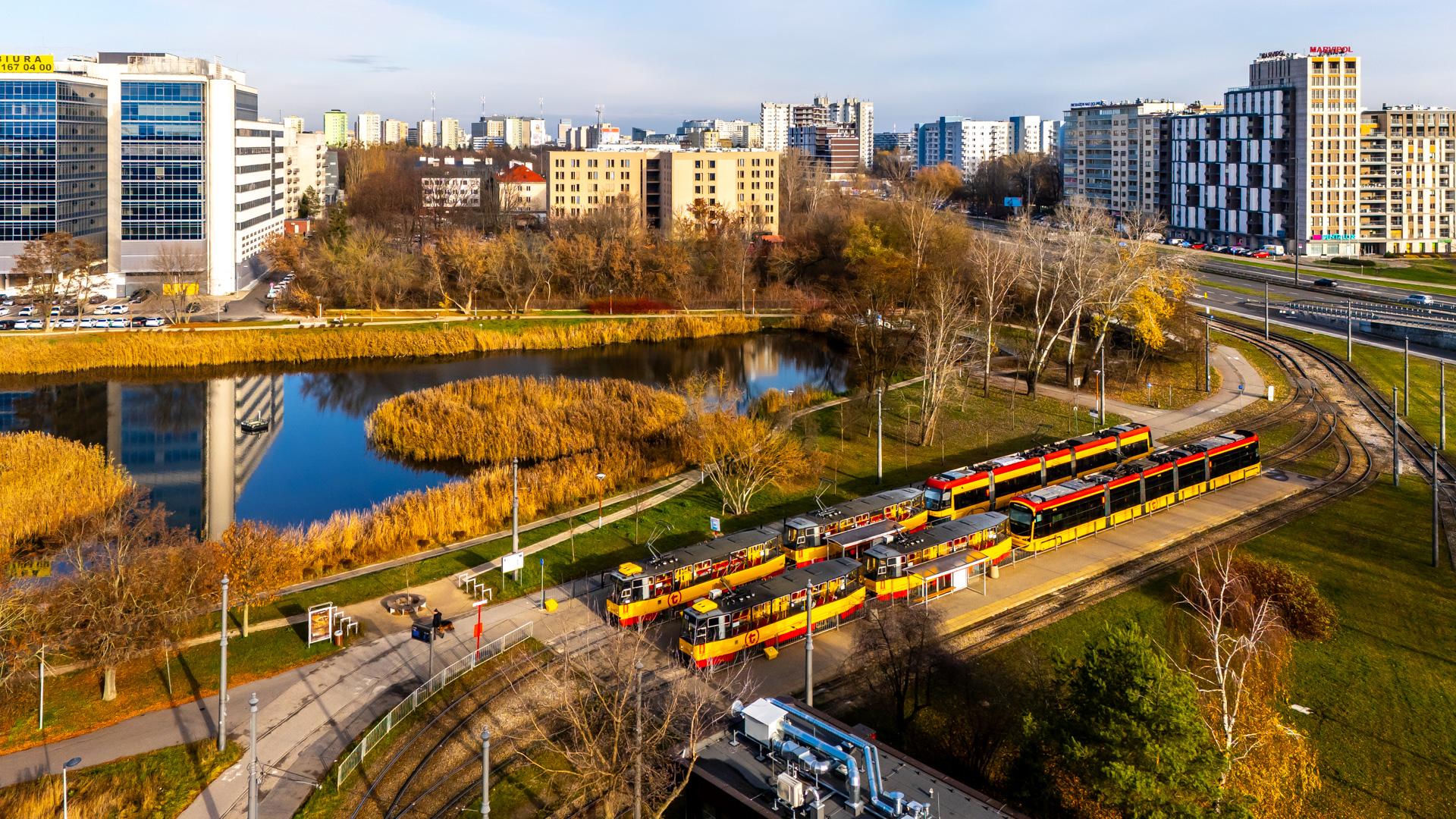 Pętla tramwajowa Wyścigi w Warszawie i okolice