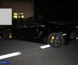 porzucone Lamborghini Aventador