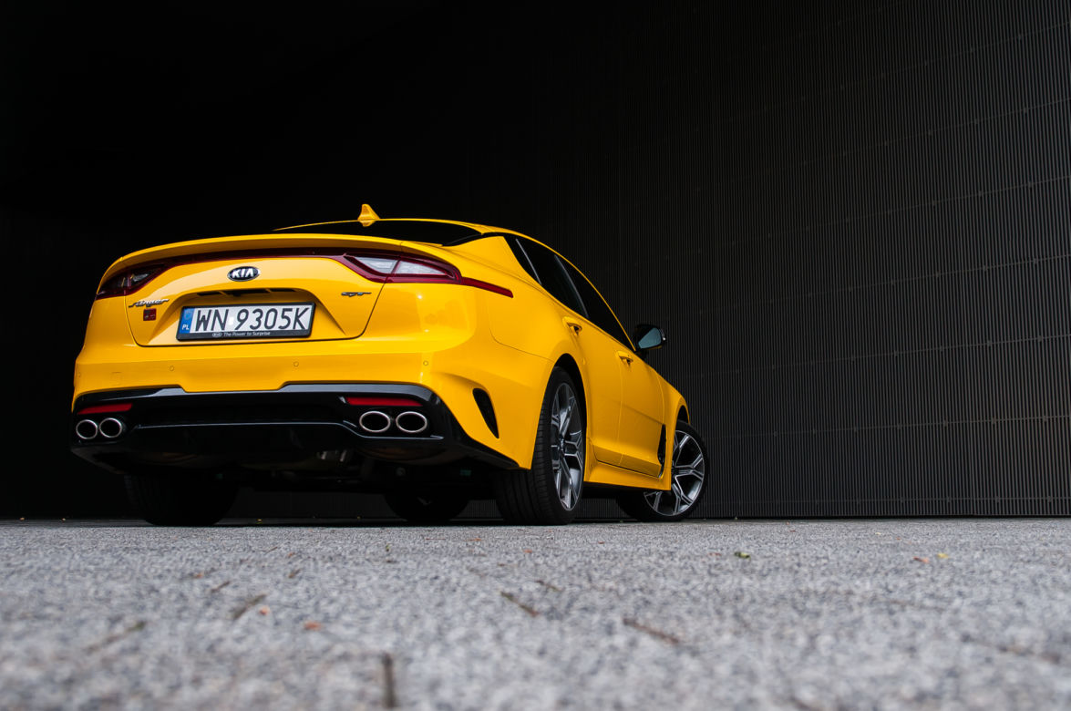 Kia Stinger GT 3.3 V6 T-GDI 366 KM 8AT AWD
