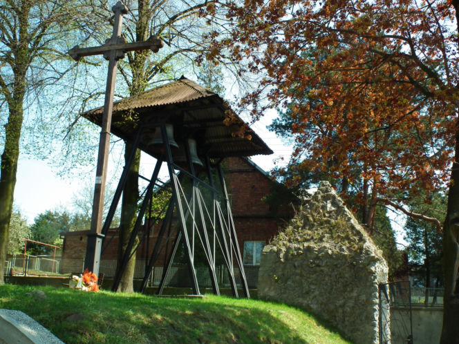 To jedno z najpiękniejszych miast w województwie śląskim. Powstało w PRL-u, wcześniej było osiedlem