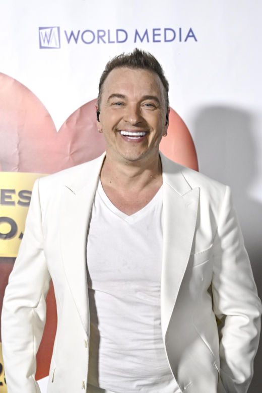 Zaczynał od rocka, dziś jest królem disco polo. Tak przez lata zmieniał się Radek Liszewski