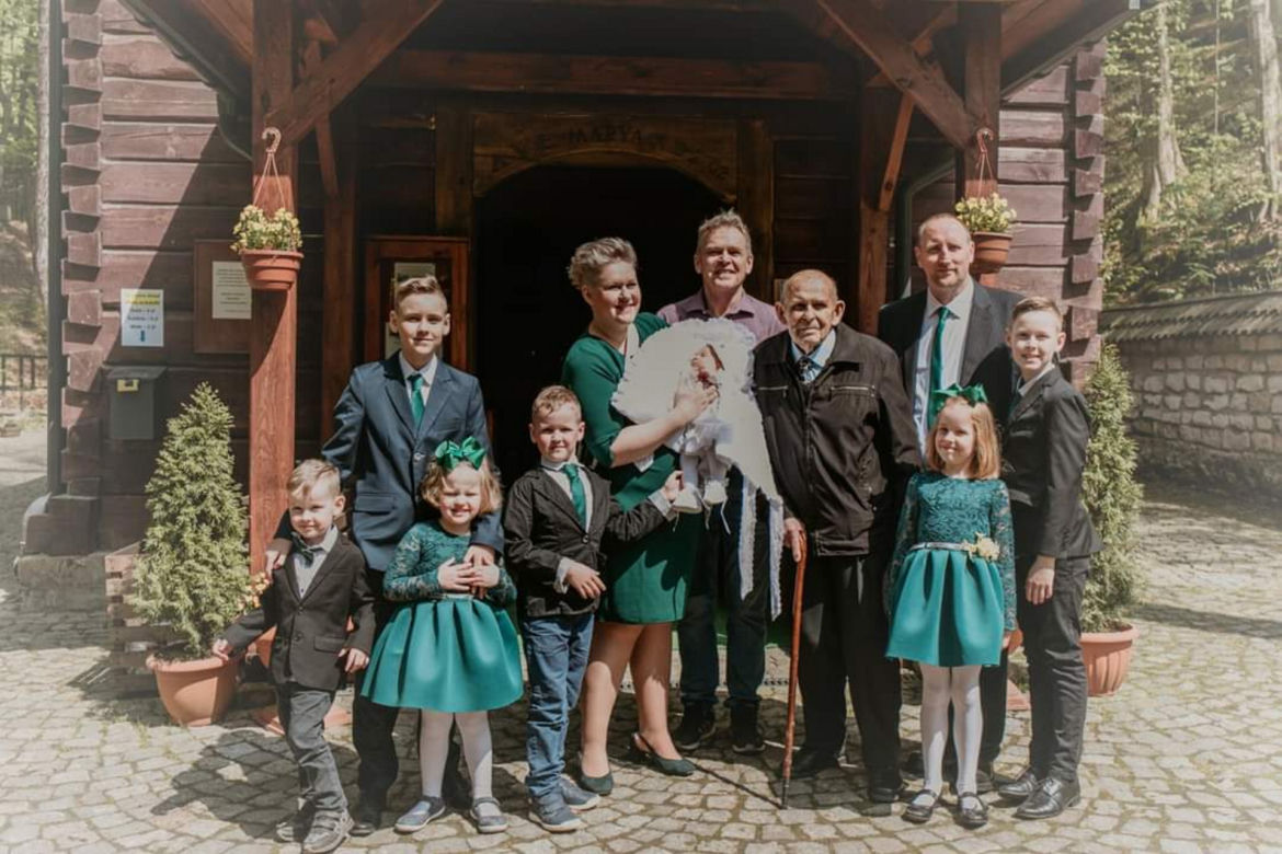  Mieszkanka Podkarpacia urodziła pięcioraczki. W domu czeka siedmioro rodzeństwa [GALERIA]