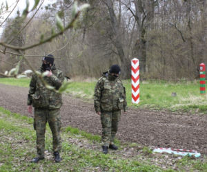 Nowi funkcjonariusze w straży granicznej. Rozpoczęli kontrole ruchu granicznego [ZDJĘCIA, WIDEO]