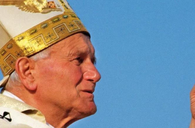 Marcin Gutowski: Nazywano mnie zabójcą papieża. Dziennikarz TVN24 ujawnia kulisy