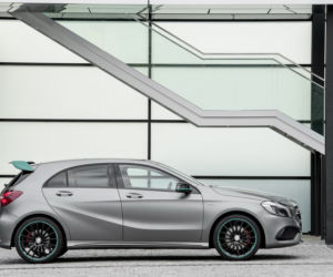 Mercedes-Benz A45 AMG lifting 2016