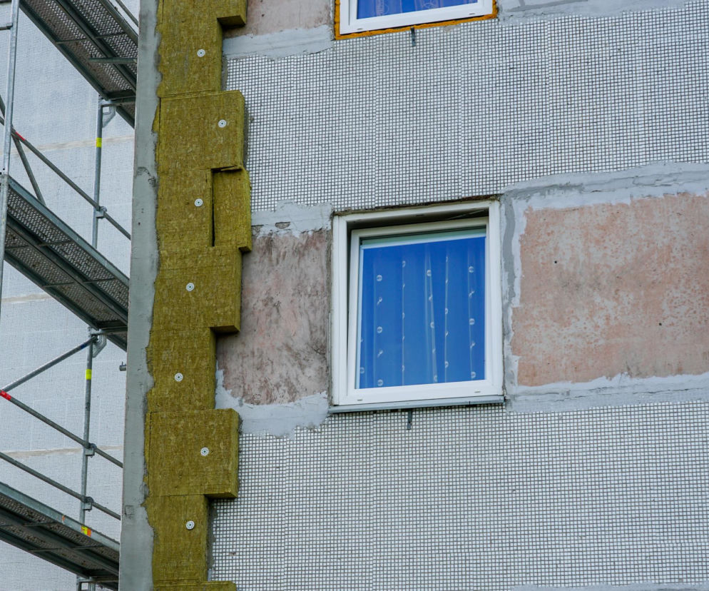 Docieplanie domu już ocieplonego – wymagania techniczne i rozwiązania