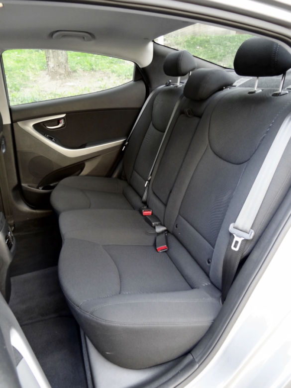 Hyundai Elantra 1.6 MPI w wersji Style