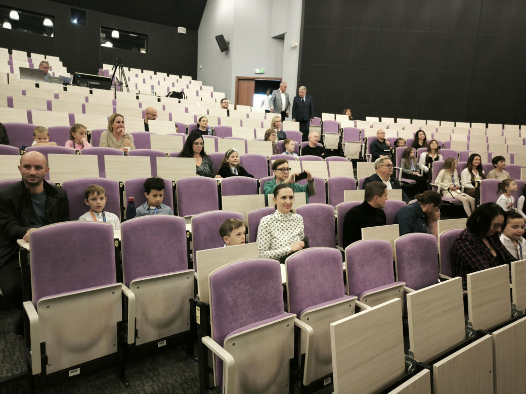Inauguracja roku akademickiego dziecięcego uniwersytetu w ANS