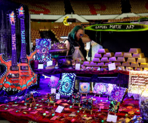 Giełda minerałów w Spodku przyciągnęła tłumy! GeoExpo ekspozycję wspaniałych cudeniek