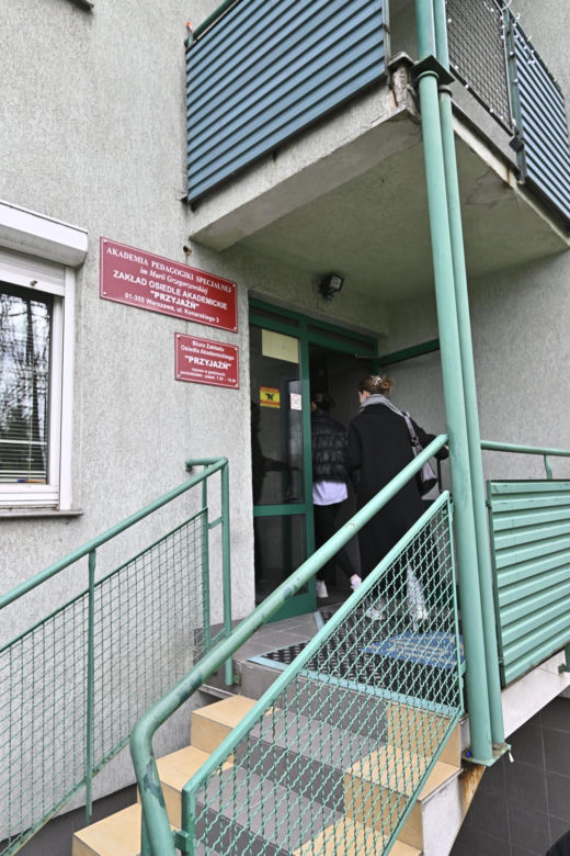 Afera z mieszkaniami na Osiedlu Przyjaźń. Dali im 17 dni na wyprowadzkę. „Niech nas spróbują wyrzucić!”