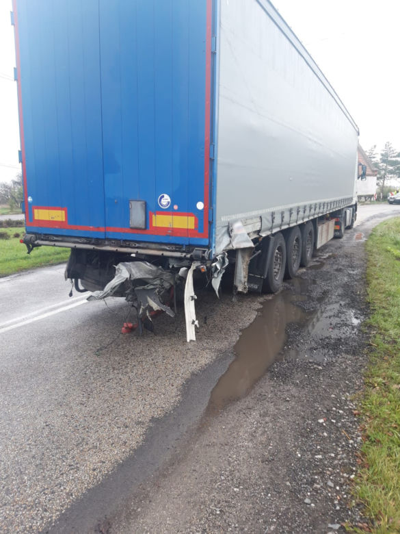Straszna śmierć na drodze pod Toruniem. Policja prosi o pomoc