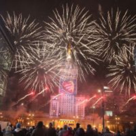 Światełko do Nieba 2017 - gdzie i o której fajerwerki na WOŚP-ie? – informacje, premiery teledysków – ESKA.pl