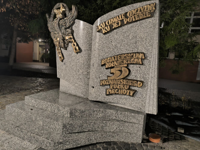 Nowy pomnik w Lesznie