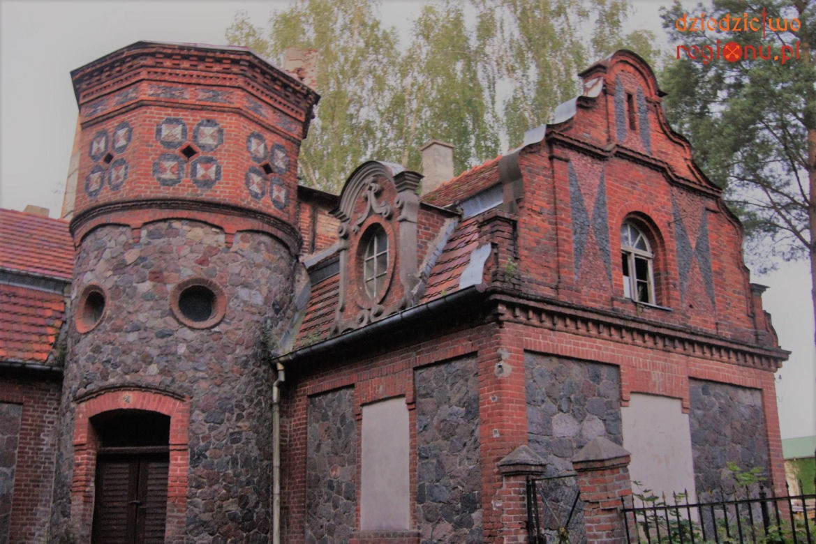 Zabytkowa gorzelnia w Zakrzewie. To prawdziwa perła architektury w Wielkopolsce!