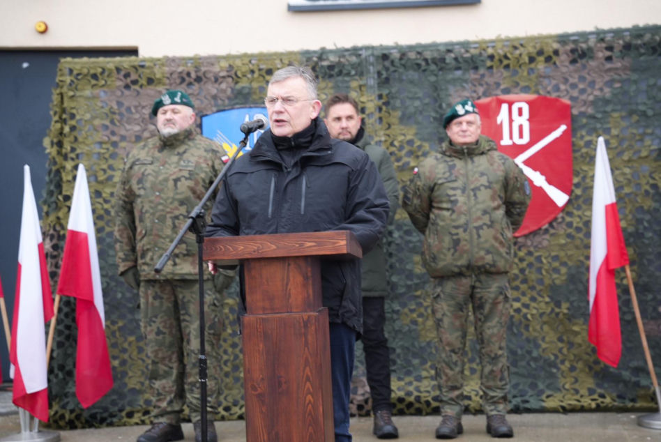 Kluczowa inwestycja w Łomży. 18. Pułk Logistyczny z nowoczesną halą