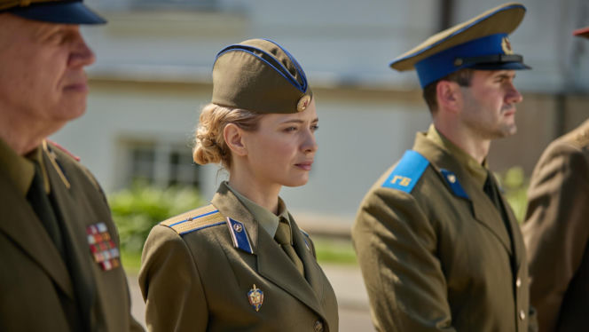 Wojna zastępcza odc. 1. Nastia (Paulina Gałązka)