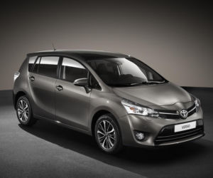 Toyota Verso lifting 2016