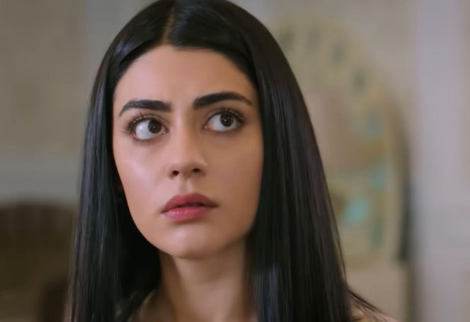 "Panna młoda", odcinek 41: Beyza odkrywa, że Aysu została wyrzucona ze szkoły