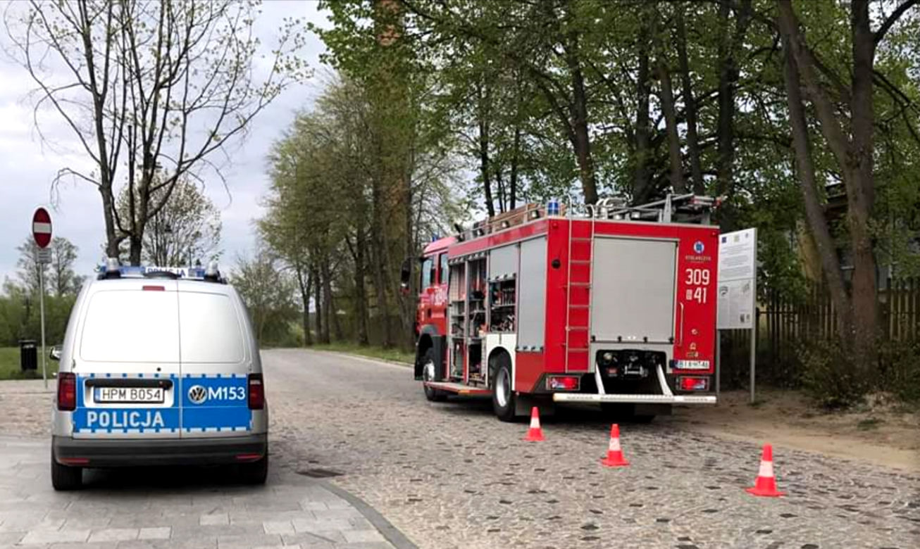 Mężczyzna zatrzaśnięty w WC przez godzinę nie dawał znaku życia