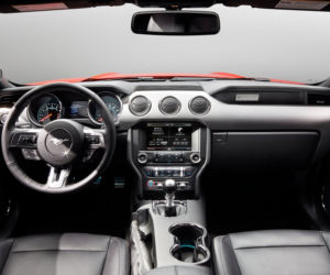 nowy Ford Mustang 2015
