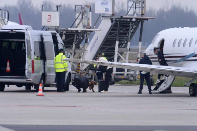 Lewandowscy przylecieli do Polski na święta