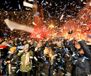 Toruń przywitał rok 2020! Popłynął deszcz konfetti!