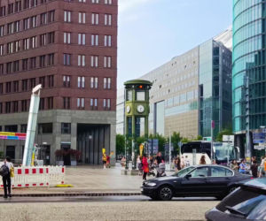 Zegar z sygnalizatorem na Potsdamer Platz