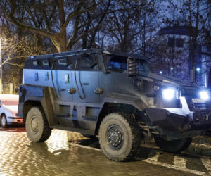 Strajk Kobiet we Wrocławiu. Przemarsz ulicami miasta i przepychanki z policją [ZDJĘCIA] 