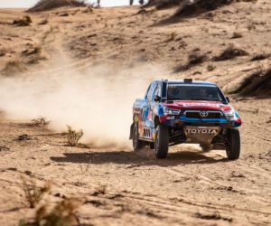 Kuba Przygoński i Toyota Hilux 