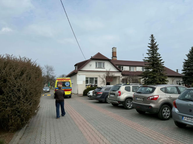 Powiat węgrowski: Ewakuacja szkoły podstawowej w Zespole Oświatowym w Toporze