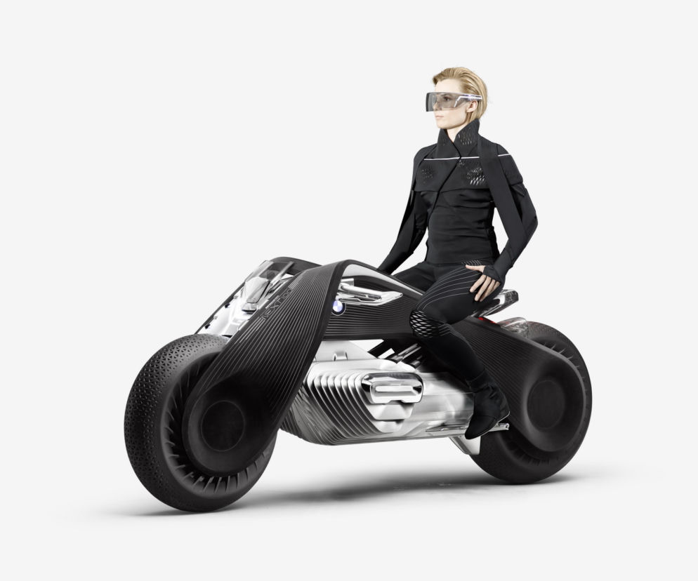 BMW Vision Next Concept 100 – bez kasku, bez upadków