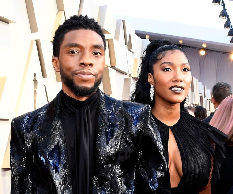 Chadwick Boseman i Taylor Simone Ledward 
