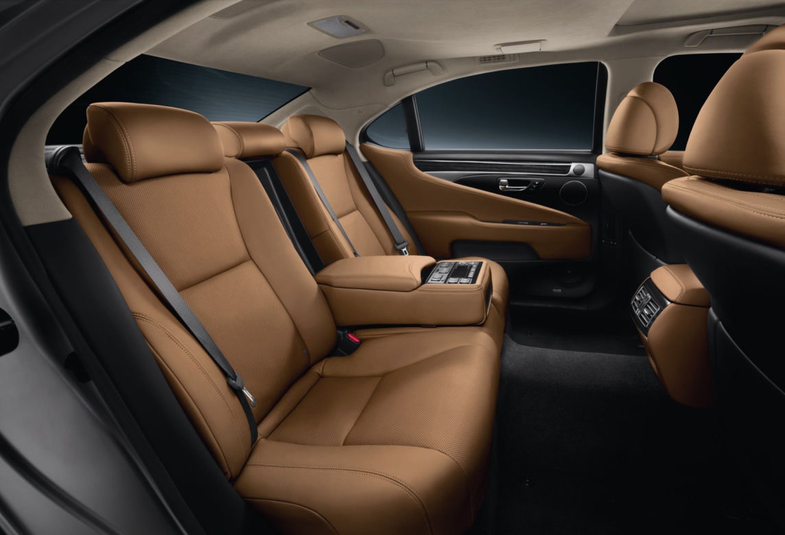 Lexus LS 600h L
