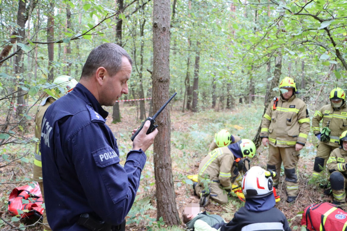 Trąba powietrzna przeszłą pod Warszawą. Pole namiotowe zniknęło w powierzchni ziemi. 26 osób potrzebowało pomocy