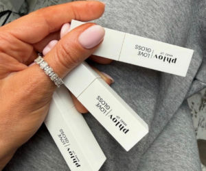 Paznokcie w tym odcieniu to hit wiosny 2026. Anna Lewandowska już je nosi