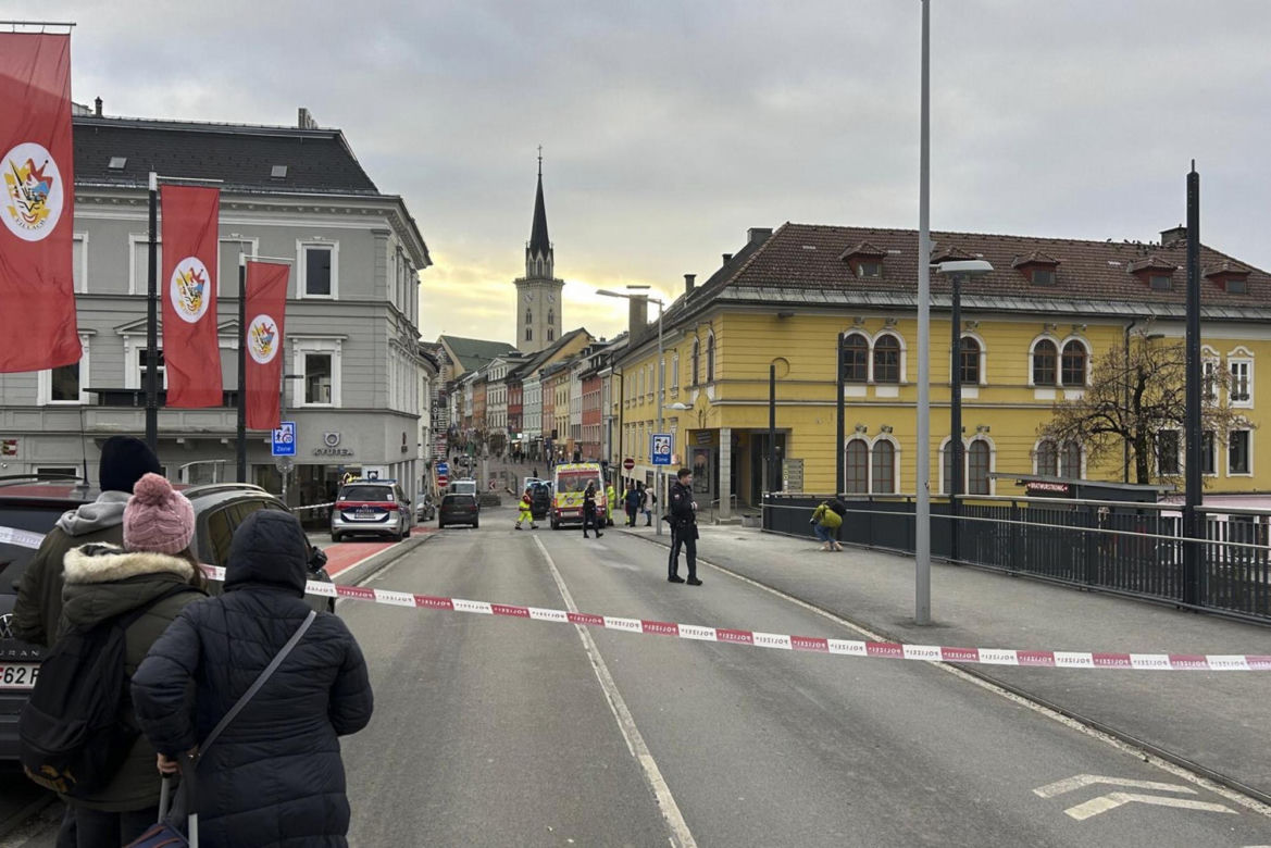 Terrorysta śmiał się po zamachu! Nie żyje 14-latek, są ranni