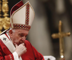 Papież wzywa polskich biskupów na dywanik