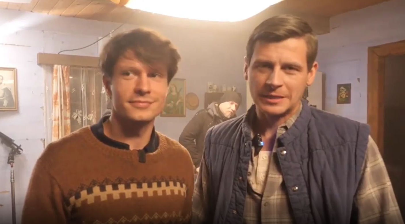 Stulecie Winnych 4: Antek (Krzysztof Cybulski), Jasiek (Patryk Szwichtenberg)