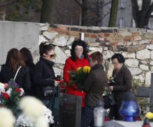 Grób Madzi z Sosnowca. Odwiedziła go dziś babcia Madzi
