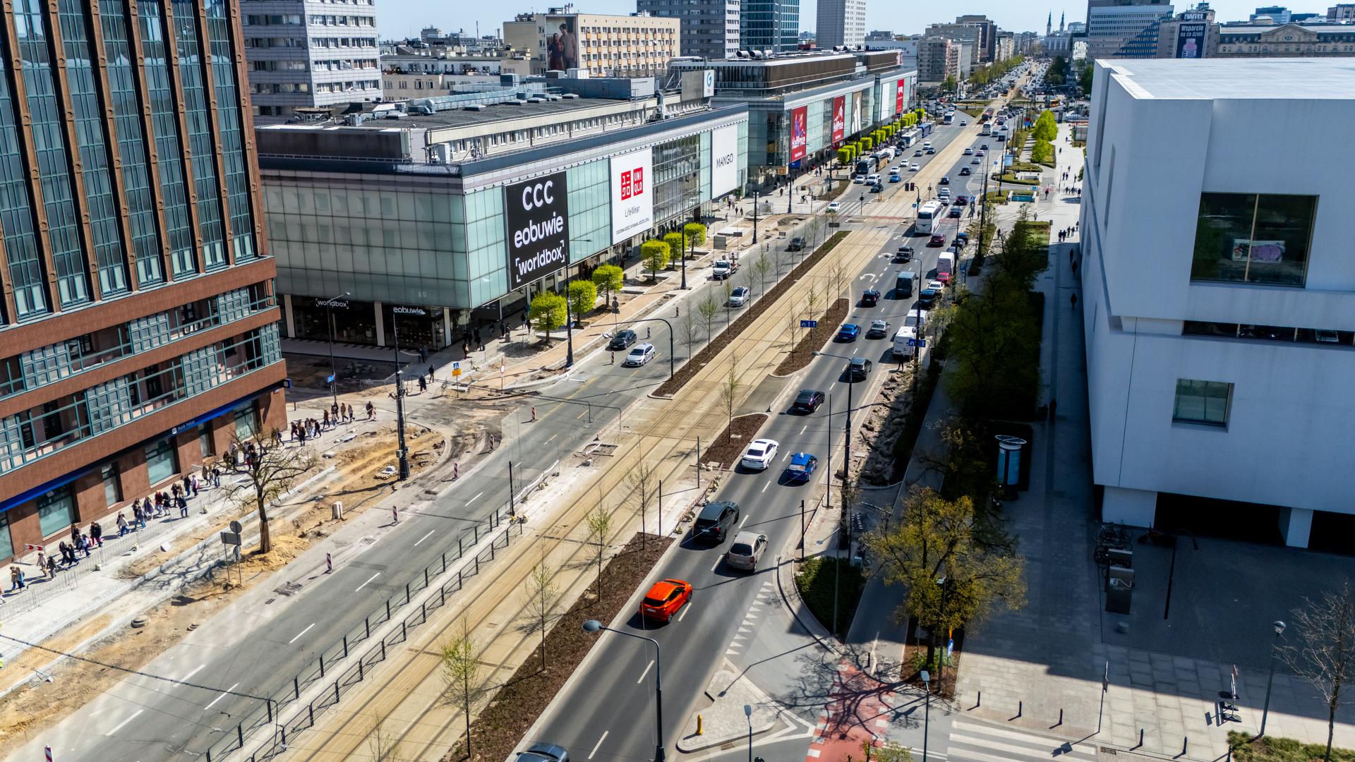 Budowa przejścia dla pieszych przez ul. Marszałkowską w Warszawie na wysokości ul. Sienkiewicza